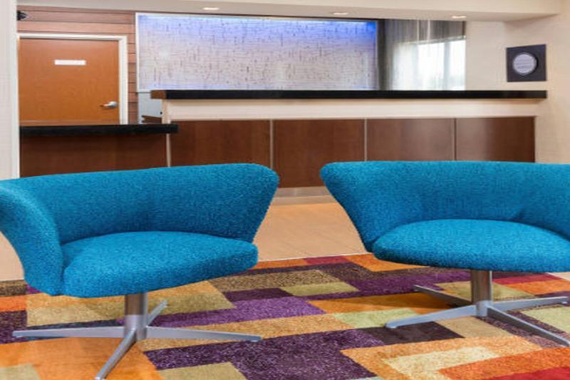 Fairfield Inn & Suites Lincoln Exteriör bild